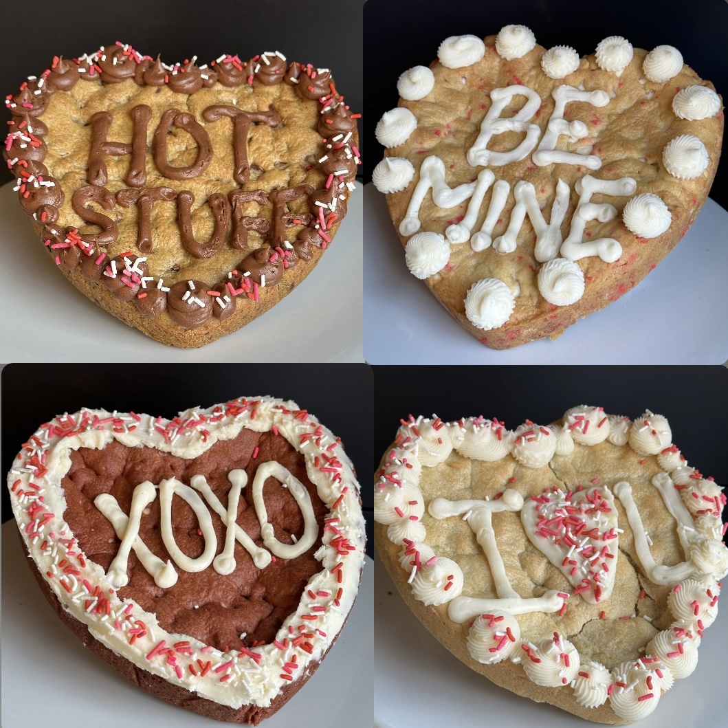 valentine cookie cakes